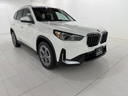 Certified 2023 BMW X1 xDrive28i w/ Convenience Package AWD/4WD image 7