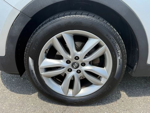 Used 2014 Hyundai Santa Fe Sport 2.0T w/ Navigation Package 06 FWD image 9