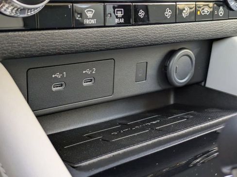 New 2026 Mitsubishi Outlander SE image 25