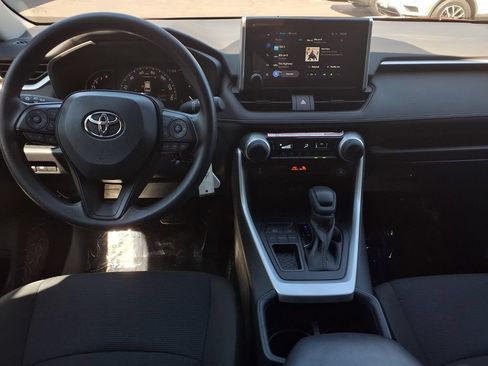 Certified 2025 Toyota RAV4 LE FWD image 25