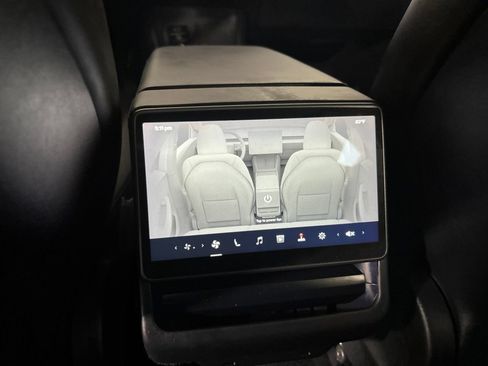 Used 2025 Tesla Model 3 Long Range RWD image 18