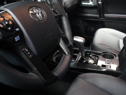 Used 2018 Toyota 4Runner TRD Pro AWD/4WD image 36