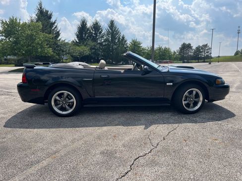 Used 2003 Ford Mustang GT RWD image 13