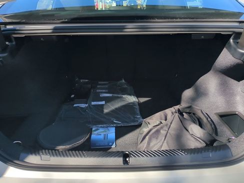 New 2026 BMW 550e xDrive w/ Premium Package image 12