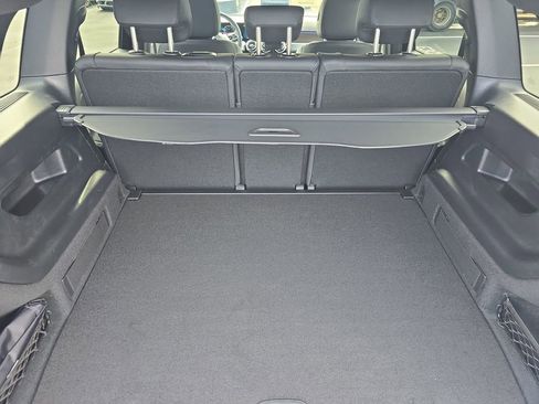 New 2026 Mercedes-Benz GLB 250 image 13