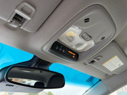 Used 2023 Chevrolet Bolt LT w/ Infotainment Package FWD image 22