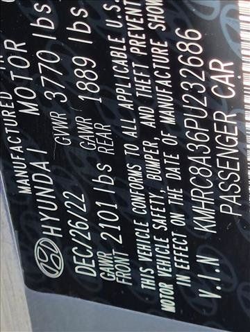 Used 2023 Hyundai Venue SEL FWD image 21