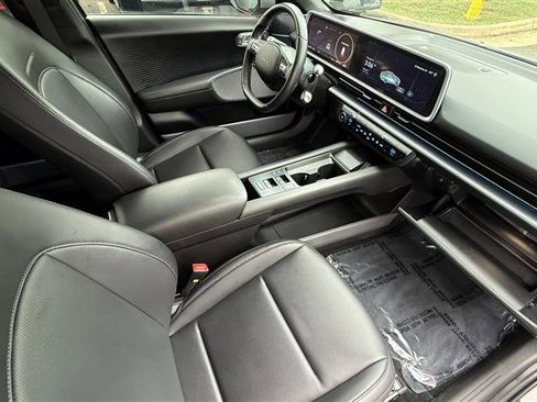 Used 2023 Hyundai Ioniq 6 SEL image 22
