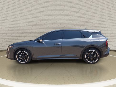 Used 2026 Kia K4 GT-Line FWD image 8
