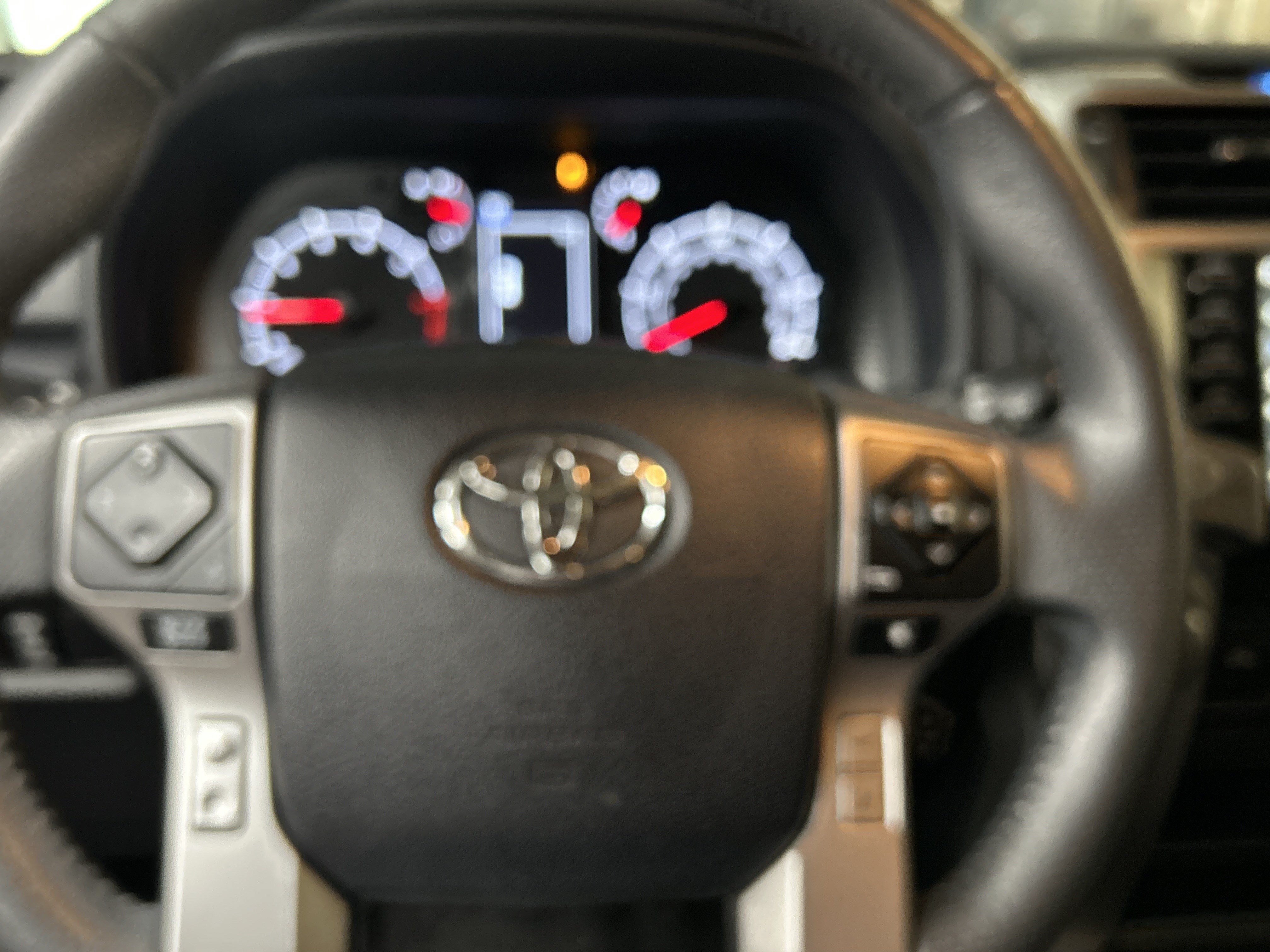 Used 2021 Toyota 4Runner SR5 Premium w/ Moonroof Package RWD image 18