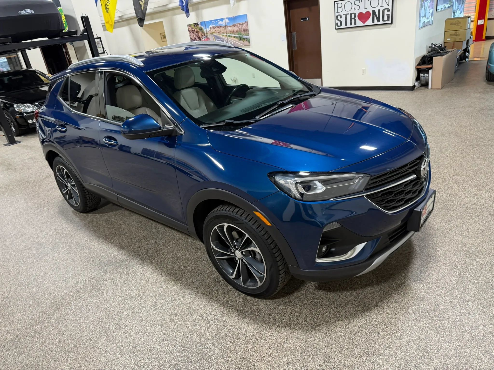 Used 2021 Buick Encore GX Essence AWD/4WD image 13
