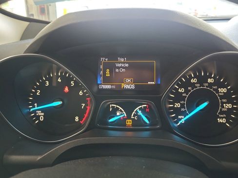 Used 2019 Ford Escape S image 11