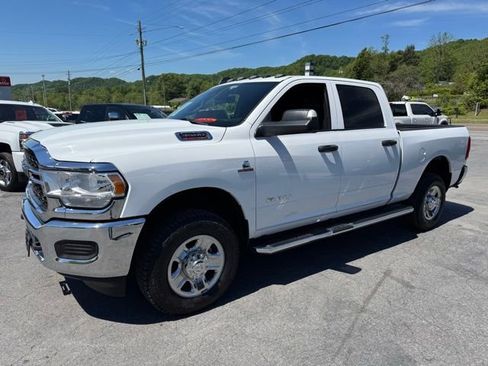 Used 2022 RAM 3500 Tradesman w/ Safety Group AWD/4WD image 6