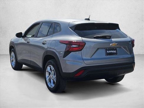 New 2026 Chevrolet Trax LS w/ LS Convenience Package image 9