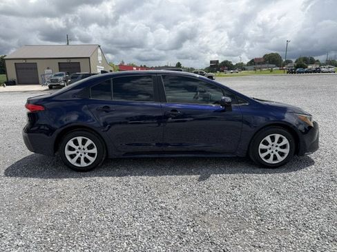 Used 2020 Toyota Corolla LE FWD image 5