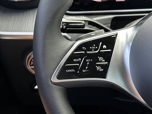 New 2025 Mercedes-Benz C 300 Sedan image 25