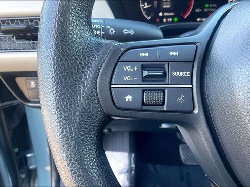 Used 2025 Honda HR-V LX image 14
