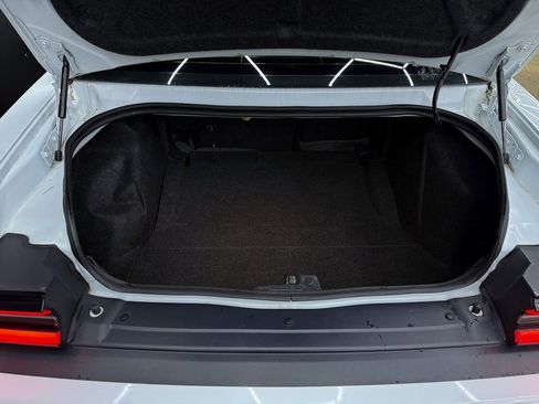 Used 2015 Dodge Challenger R/T w/ Quick Order Package 22B R/T image 23