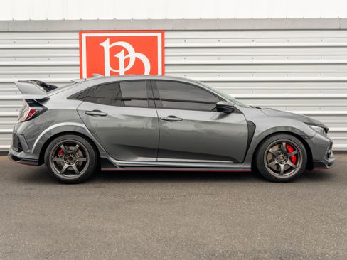 Used 2019 Honda Civic Type R image 41