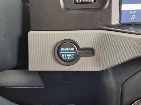 Used 2022 Ford Bronco Badlands image 12