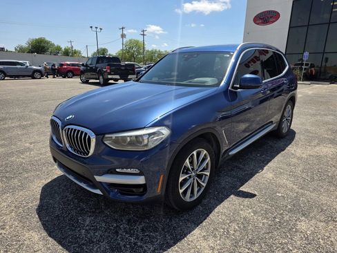 Used 2019 BMW X3 sDrive30i w/ Premium Package RWD image 2