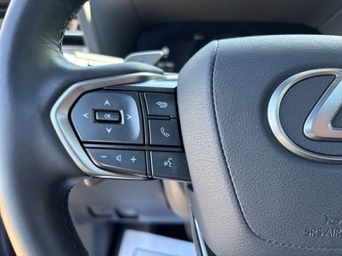 Used 2025 Lexus GX 550 w/ Accessory Package (2T) AWD/4WD image 15