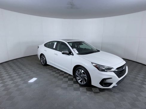Used 2023 Subaru Legacy Touring XT AWD/4WD image 2