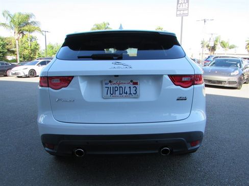Used 2017 Jaguar F-PACE Prestige AWD/4WD image 8