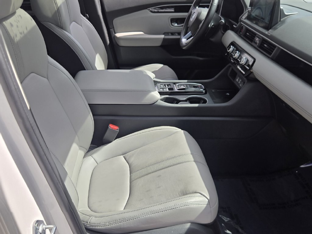 Certified 2023 Honda Pilot Touring image 18