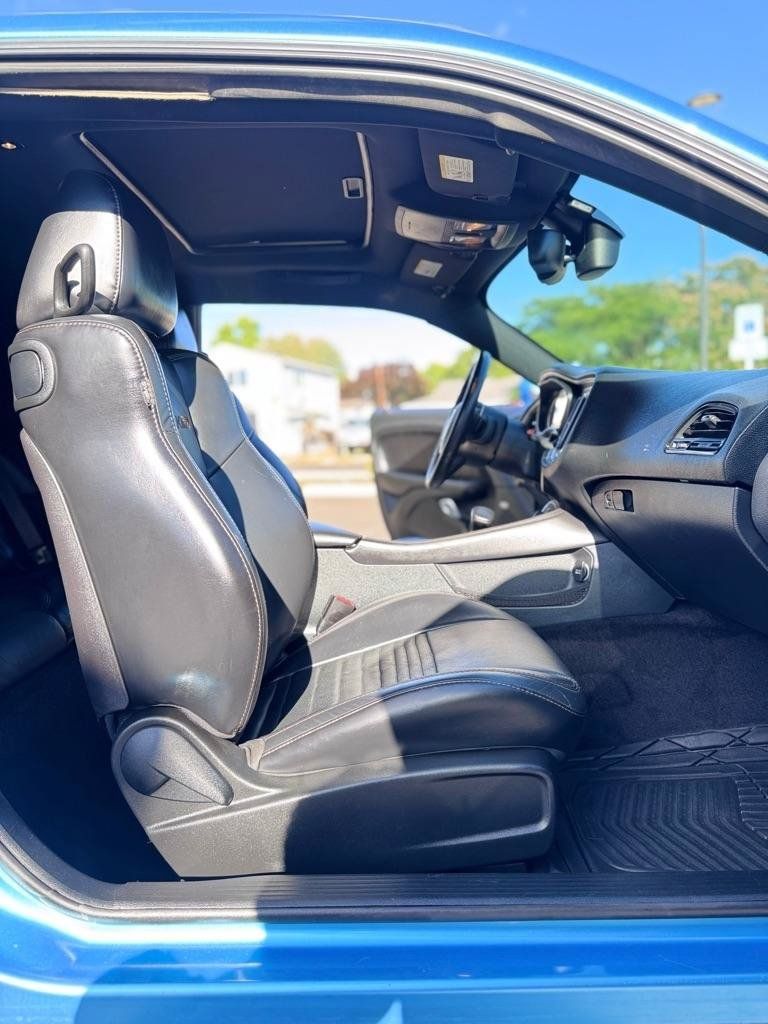 Used 2015 Dodge Challenger R/T Plus RWD image 15