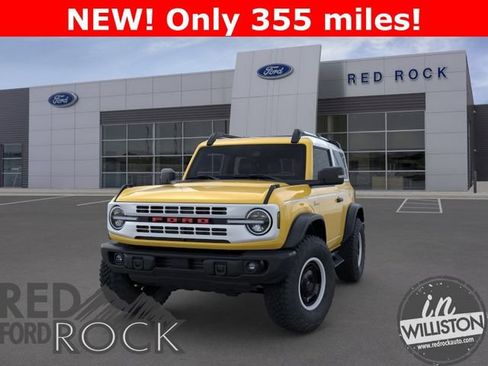 Used 2024 Ford Bronco Heritage Edition image 2