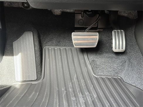 New 2026 Honda Civic Sport image 30