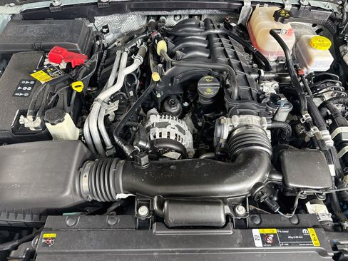 Used 2024 Jeep Wrangler Unlimited Sport AWD/4WD image 39