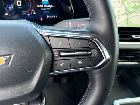 Used 2025 Chevrolet Equinox LT w/ Convenience Package II image 22