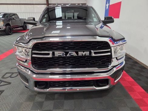 Used 2021 RAM 3500 Tradesman image 16