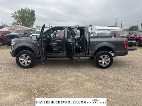 Used 2015 Ford F150 Platinum w/ Equipment Group 701A Luxury AWD/4WD image 11