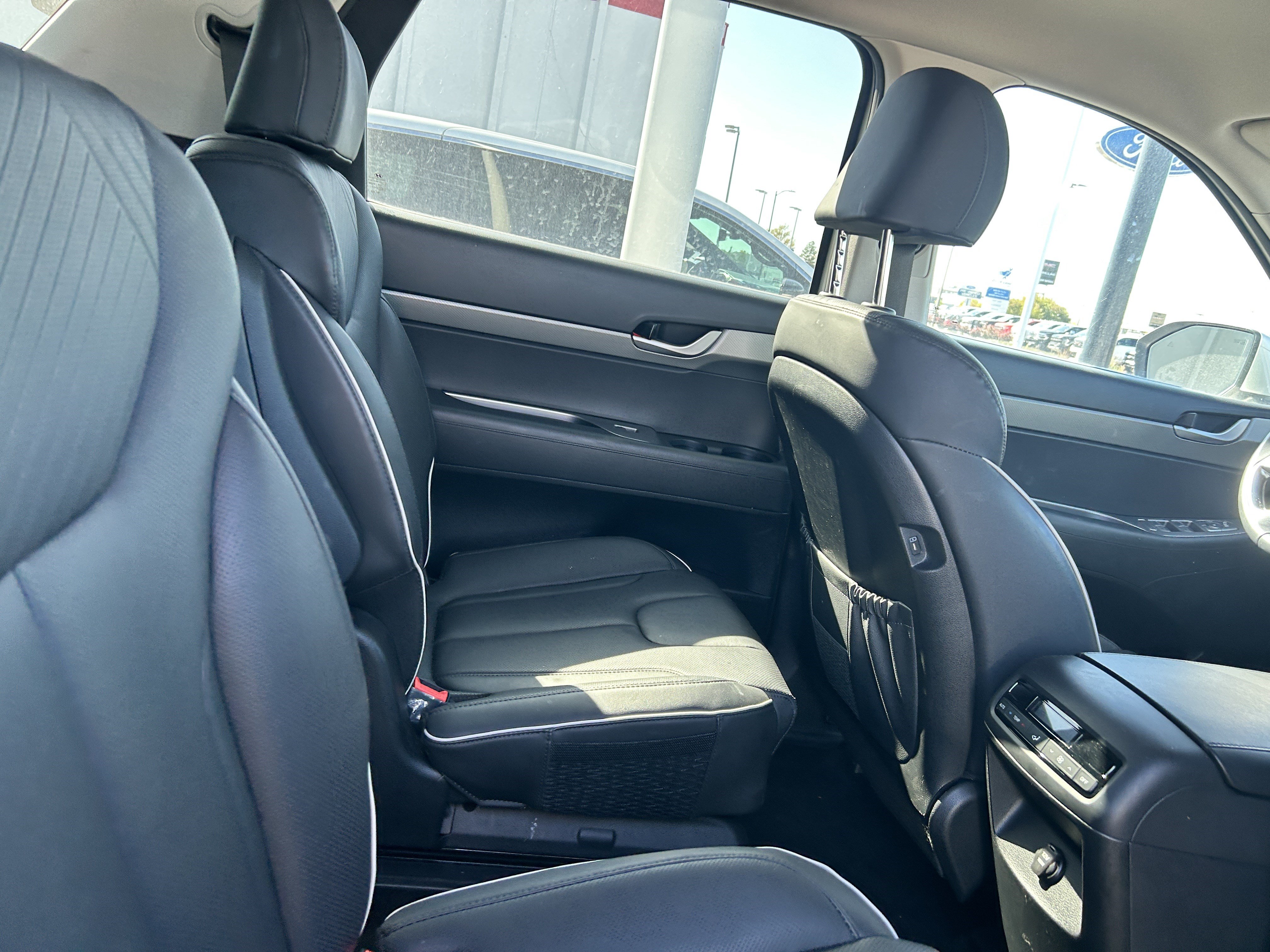 Used 2024 Hyundai Palisade SEL AWD/4WD image 11