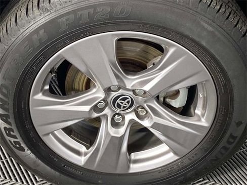 Used 2024 Toyota RAV4 LE image 29