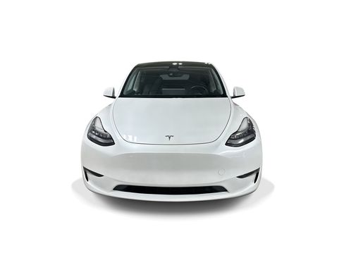 Certified 2023 Tesla Model Y AWD image 2