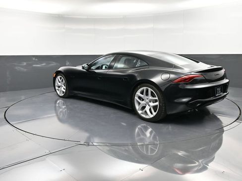 New 2025 Karma Revero Luxury RWD image 3