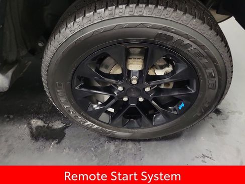 Used 2023 Jeep Wrangler Unlimited Sahara w/ Cold Weather Group image 10