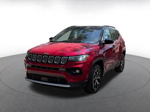 Used 2025 Jeep Compass Limited AWD/4WD image 5