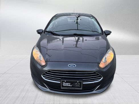 Used 2015 Ford Fiesta SE image 2