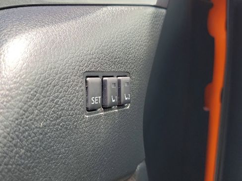Used 2019 Nissan Rogue SV w/ Premium Package AWD/4WD image 19