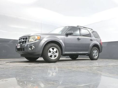 Used 2010 Ford Escape XLT FWD image 43