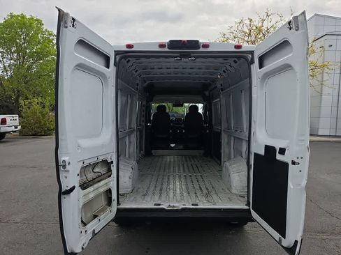 Used 2023 RAM ProMaster 2500 FWD image 21