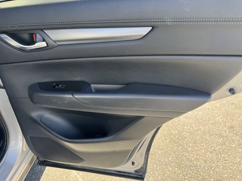 Used 2024 MAZDA CX-5 AWD 2.5 S w/ Select Package image 11