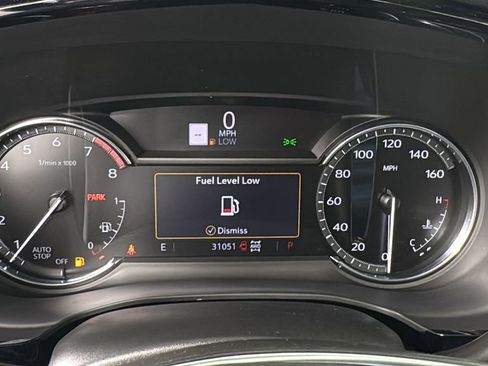 Used 2022 Cadillac XT5 Premium Luxury w/ LPO, Floor Liner Package AWD/4WD image 23