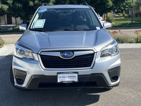 Used 2020 Subaru Forester Premium w/ Popular Package #1 AWD/4WD image 9