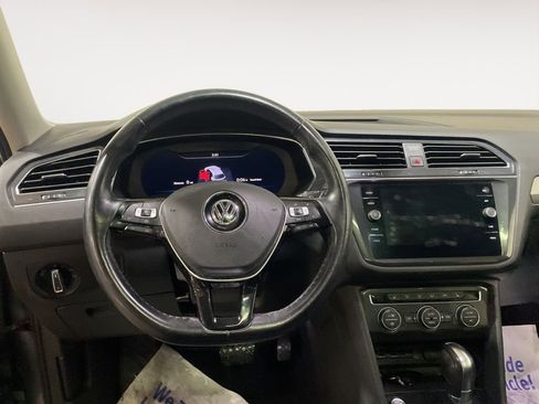 Used 2019 Volkswagen Tiguan SEL image 14